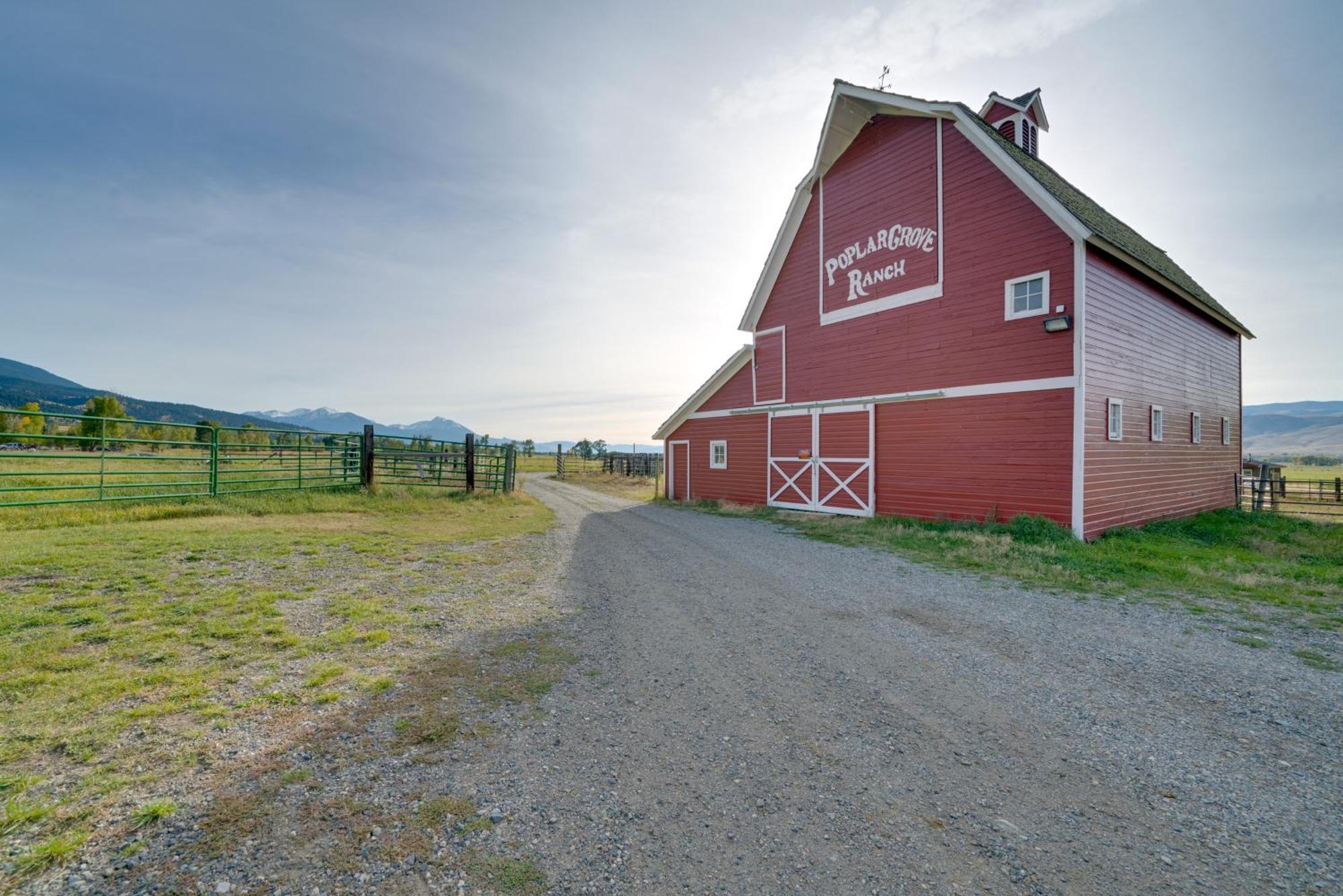Beautiful Ranch Cottage - 45 Mi To Yellowstone Np! Livingston Kültér fotó